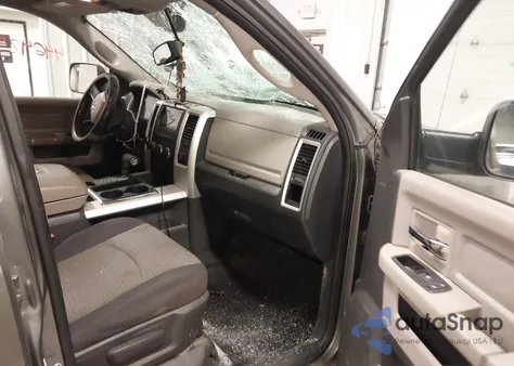 2010 Dodge Ram 1500 Slt/Sport/Trx из США, поврежденный, VIN 1D7RV1CT7AS231820